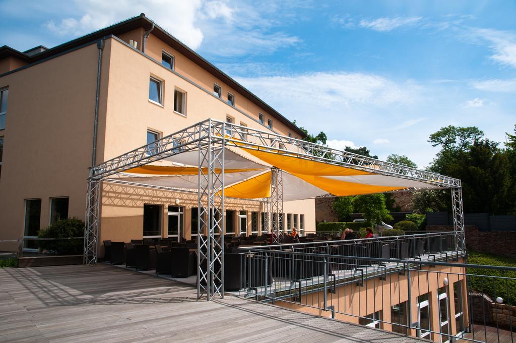 Bergwirtschaft Wilder Mann Hotel Und Restaurant Dresda Exterior foto